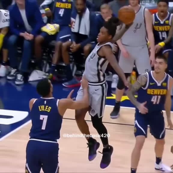 cover for Lonnie Walker in beast mode 😮🔥 Watch that epic dunk! #NBA #LonnieWalker #SkyWalker