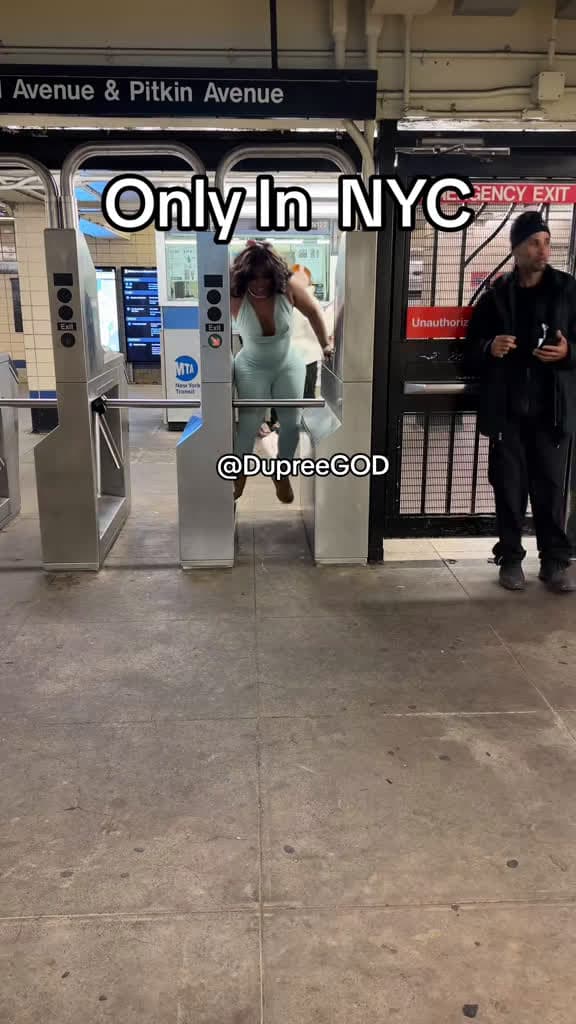 cover for NYC subway moments you won't believe 🚇 #nyc #newyorkcity #subway #mta