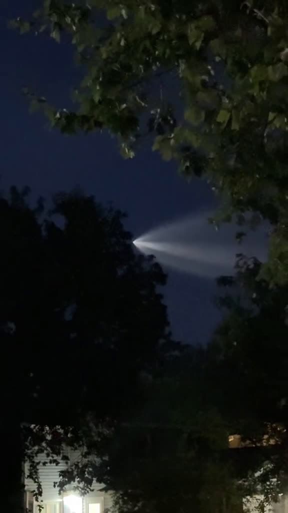 cover for Caught the amazing Starlink satellite train lighting up the sky over Lexington Park, MD at 5am! 🚀✨ #Starlink #Maryland #NightSky