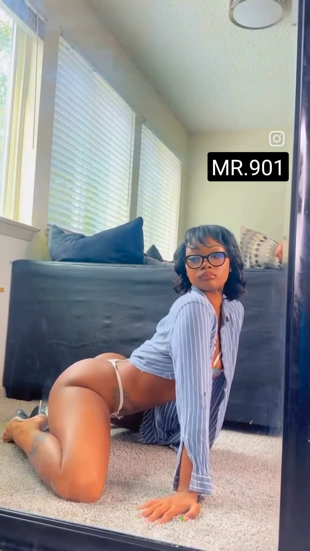 cover for Sexy😍🥰🤗😘 #lilbooty #matters 