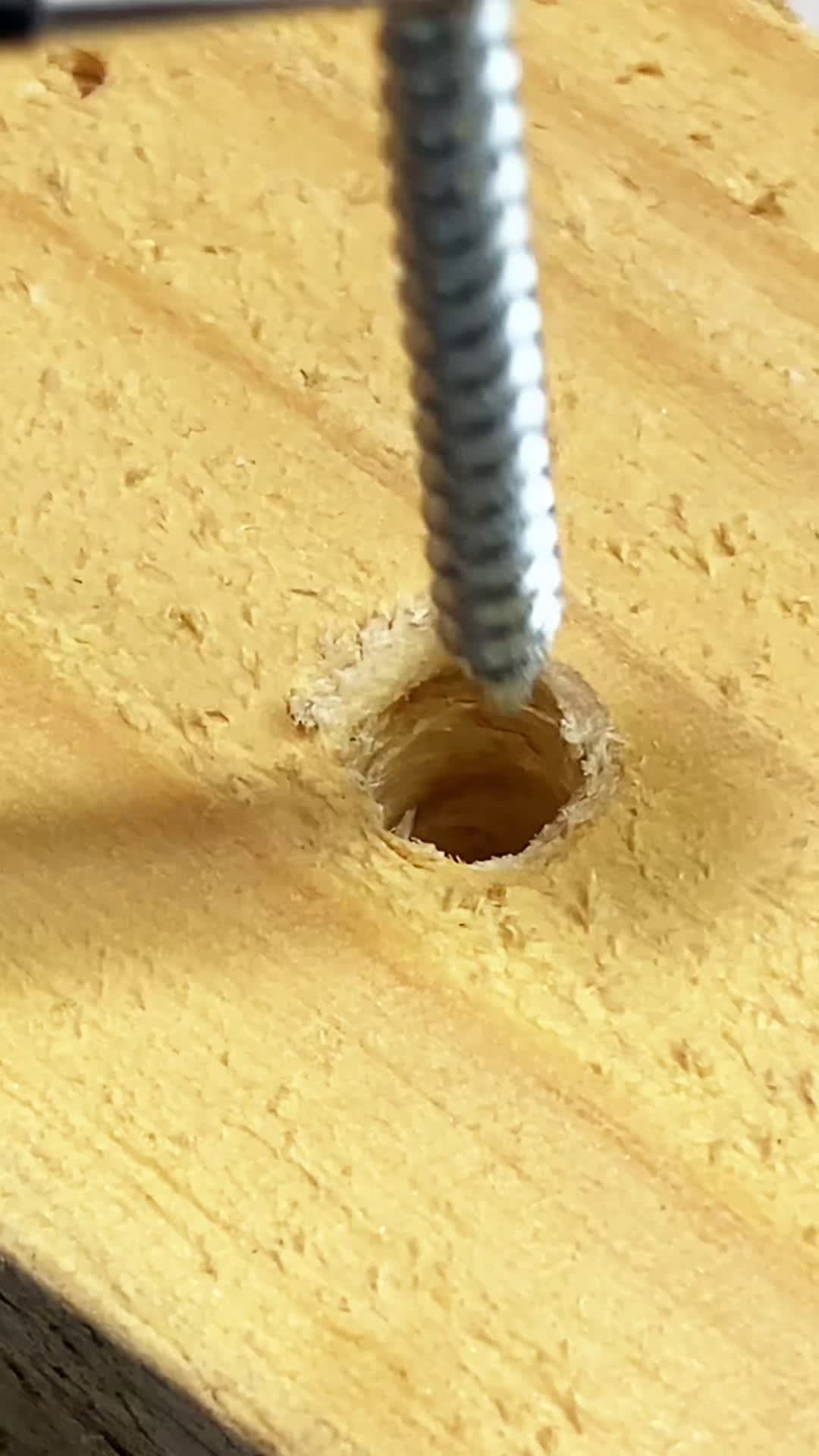 cover for Loose screw Heres the ultimate fix  DIYHack HomeFix QuickTips 100mam 58662 #trendingscoopz