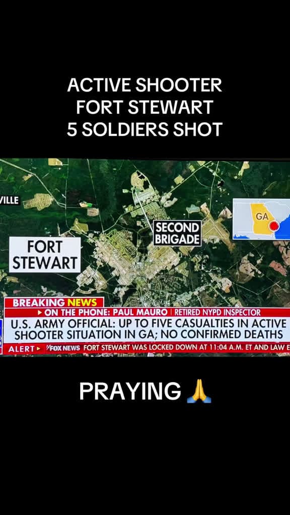 cover for Fort Stewart under lockdown after active shooter incident—casualties reported, situation now contained. #FortStewart #BreakingNews #Georgia #Army 🕊️