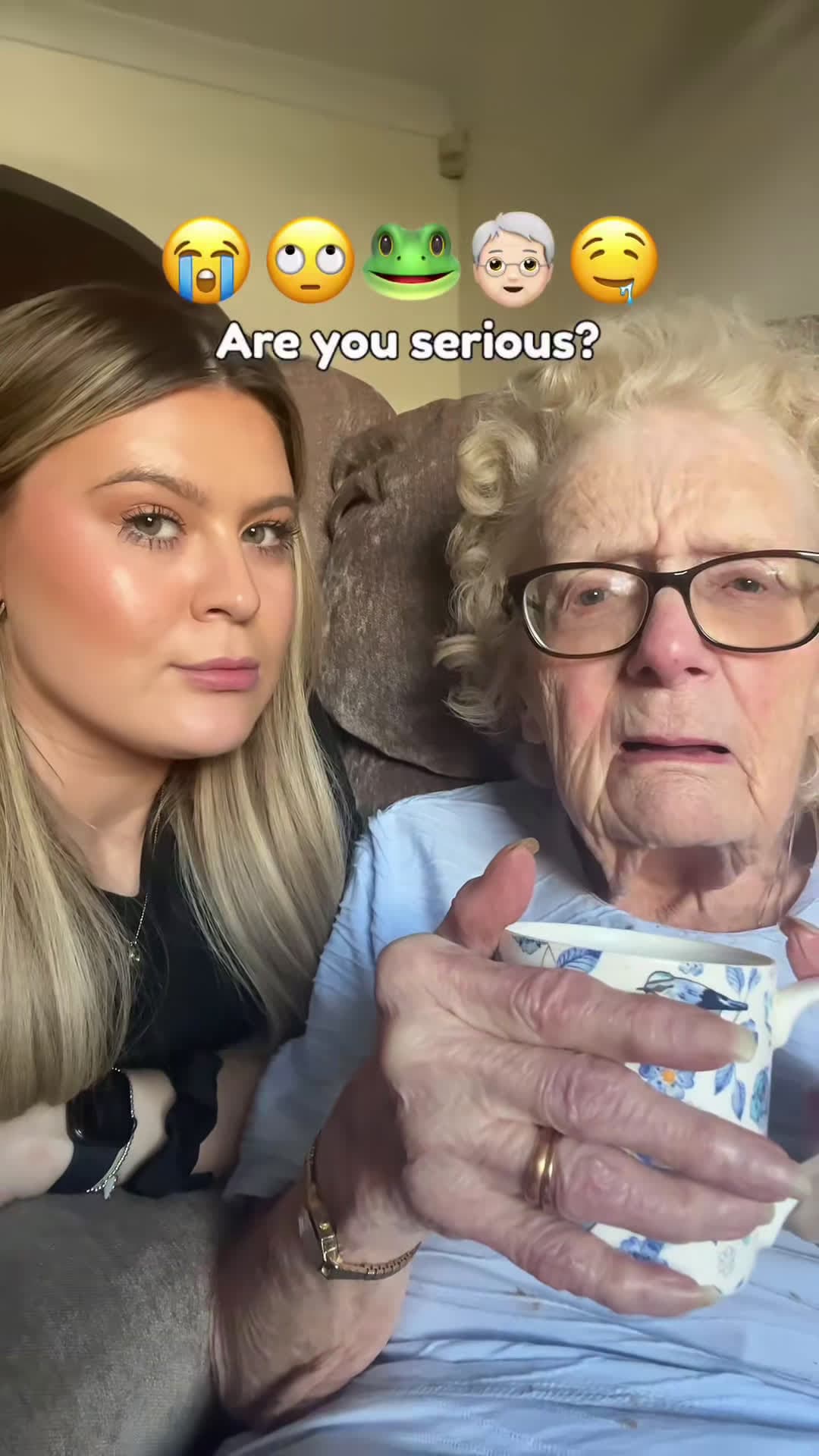 cover for Someone give this woman an Oscar #fyp #nan