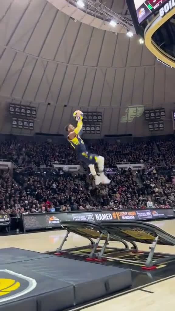 cover for Who else loves basketball? 🏀 (@only_graytness) #nba #basketball #sports #fyp  created by DUNK | BASKETBALL with QuavoHuncho’s original sound