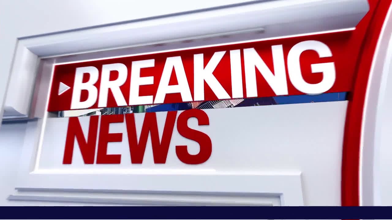 cover for Containers fall off ship in Long Beach