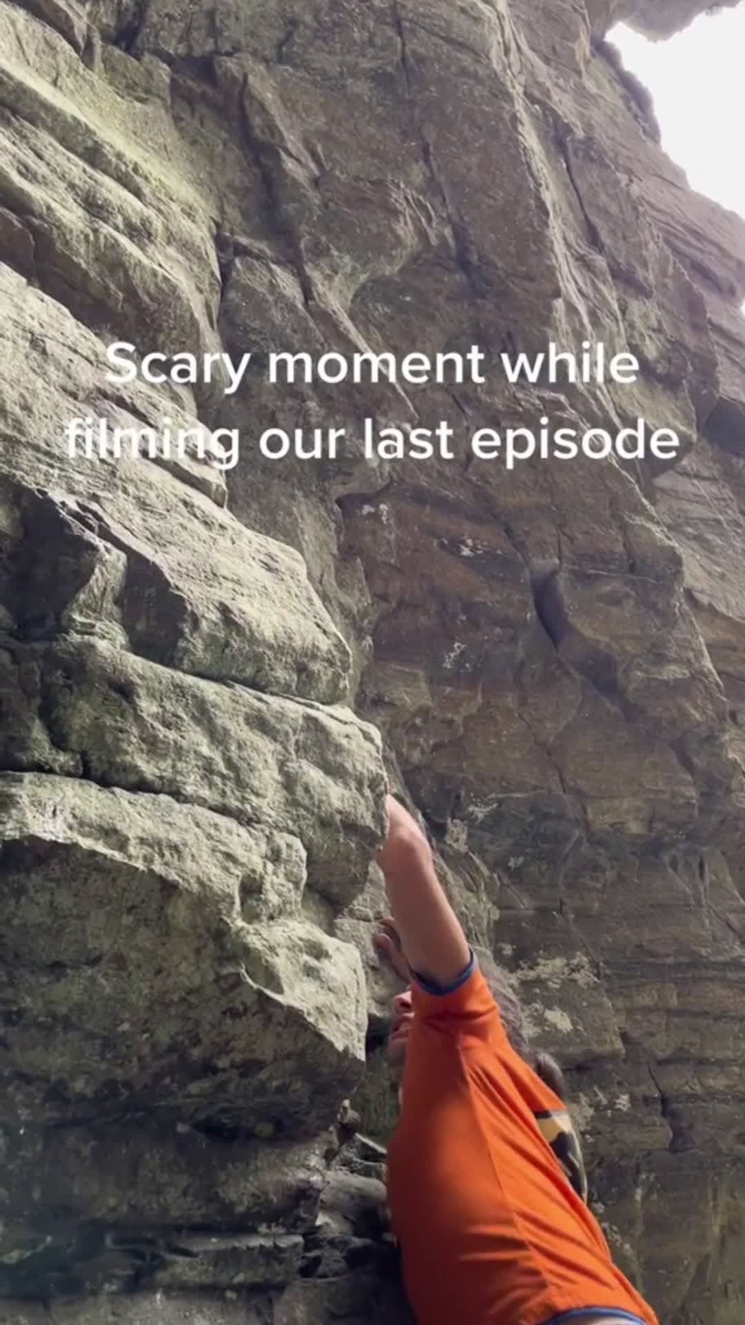 cover for Free solo climber freaks out at worst possible moment#scoopz #fyp 