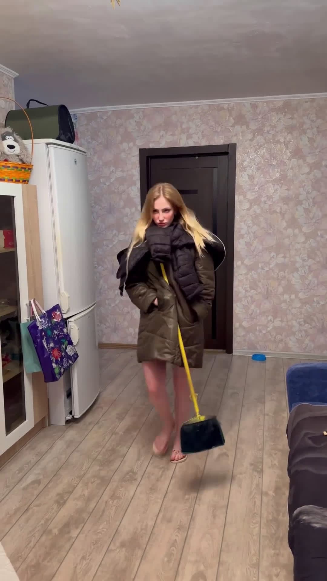 cover for Fashion show expectations VS reality funny shorts viral fyp