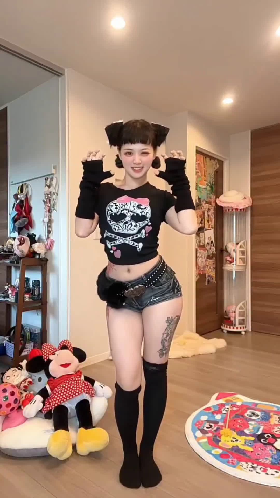 cover for Black cat🐈‍⬛Dadadada#babyslow #babyslowdance #ai #aiLolita #doll #dollgirl#robot #dance #robot #popping #robotdance #dancechallenge