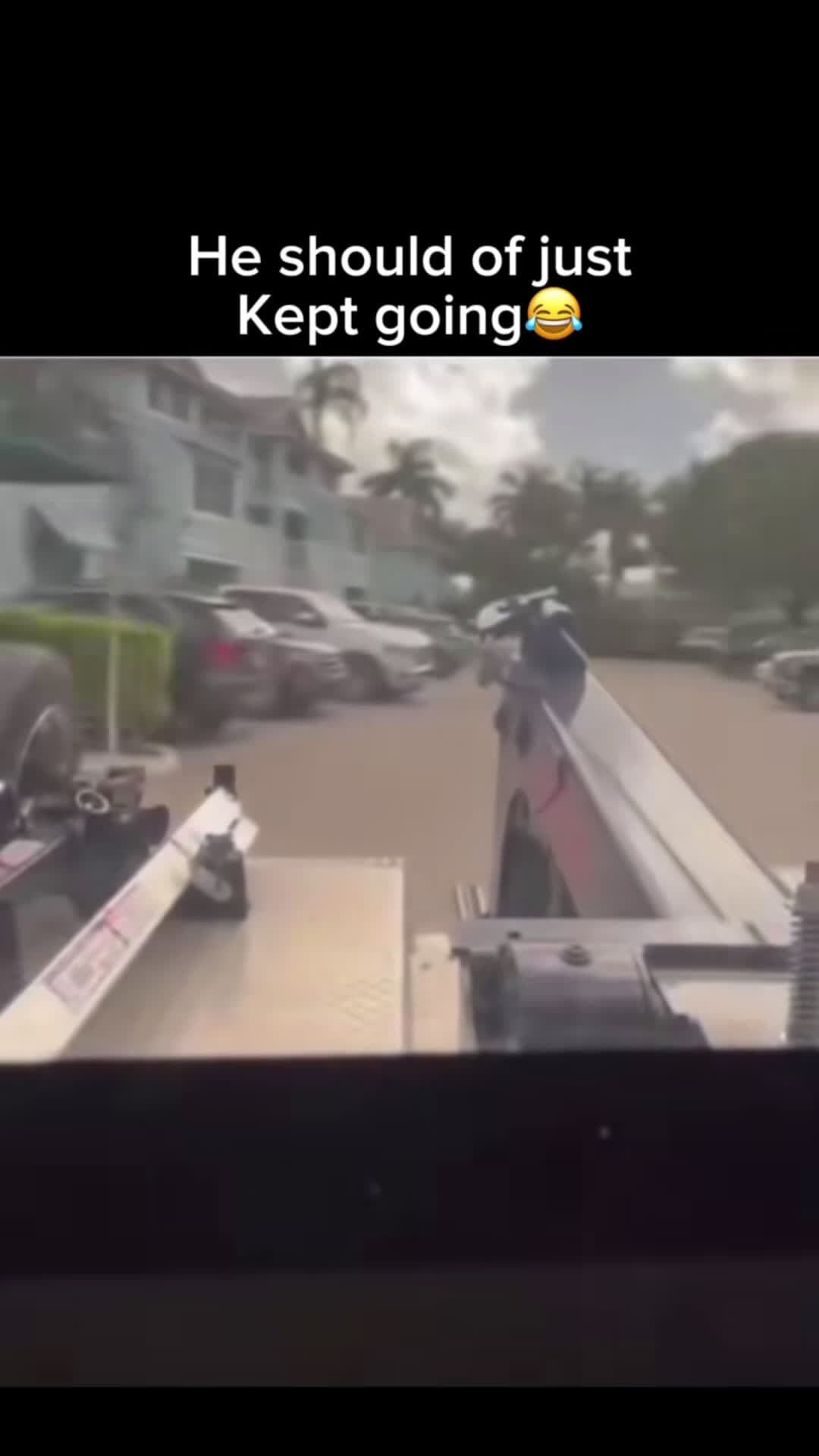 cover for I guess they both going to the lot 🤦🏾‍♂️ a 2 for 1 😂 #repo #automobile #towtruck #towlife#TrueCrime