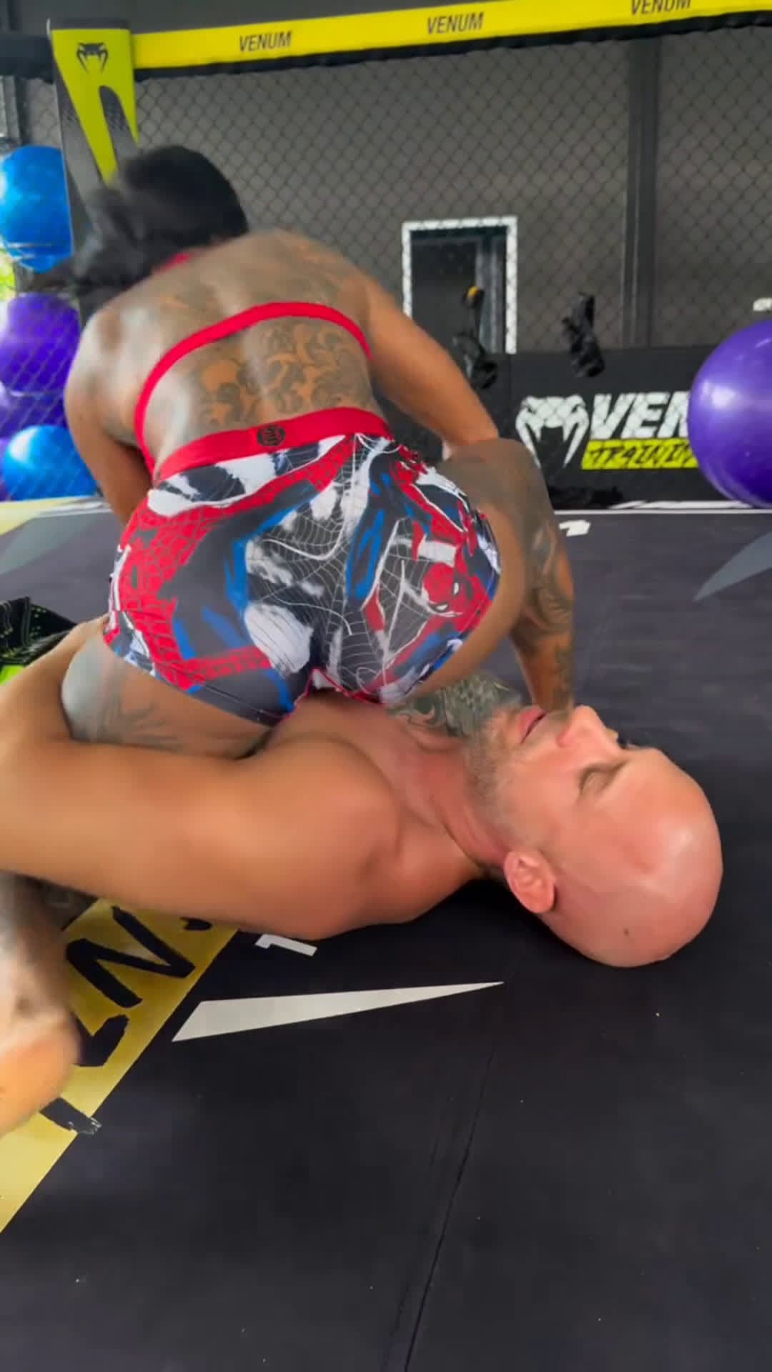 cover for #WomensDivision  Who wants to be in his position right now? #scoopz  #scoopzreels  #fyp  #fypシ  #fypシ゚viral  #fypage  #viral  #viralvideo  #viralvideos  #viraltiktok  #trending  #trend  #trendingvideo 