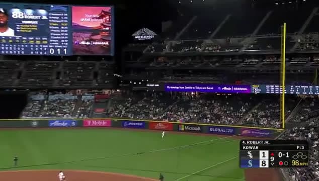 cover for Luis Robert Jr. launches a clutch homer in the 9th! 💥 #Baseball #HomeRun #LuisRobertJr