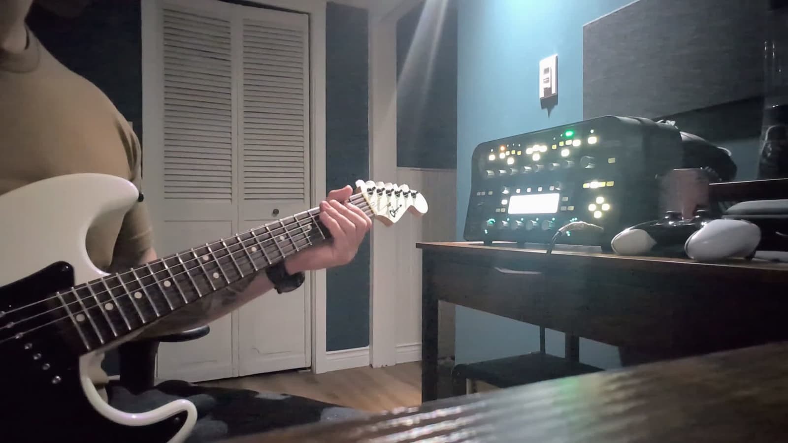 cover for Ozzy Osbourne's 'So Tired' Solo Will Blow Your Mind 🎸🔥 #OzzyOsbourne #GuitarSolo #RockLegends