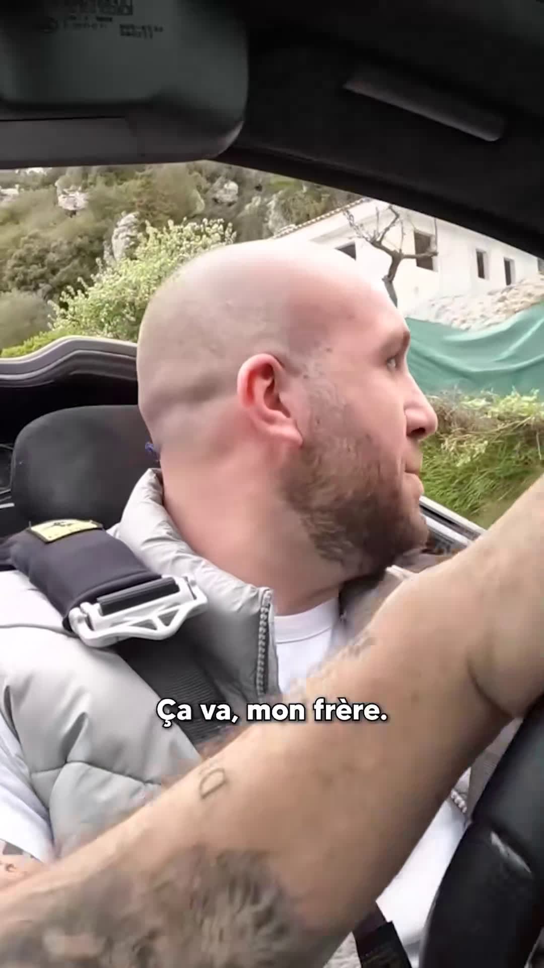 cover for Un gars m'a insulté en Ferrari SP-3 🥲