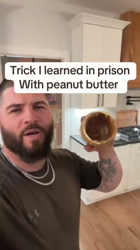 cover for Spin and fluff #spin #food #peanutbutter #foodhacks #prison #hack #tips #save #sandwich #DidYouKnow #howto #knowledge #bluecollar #cheap #budget