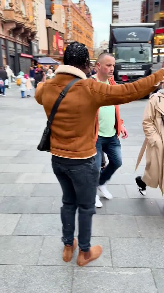 cover for Be kind its rewarding fyp social viral experiment onthestreet foryoupage public s 03527 #followMe