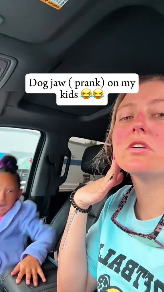 cover for Dog jaw prank scareprank scarecam prank funnyvideo funny viralvideo fyp trending 00159 #followMe