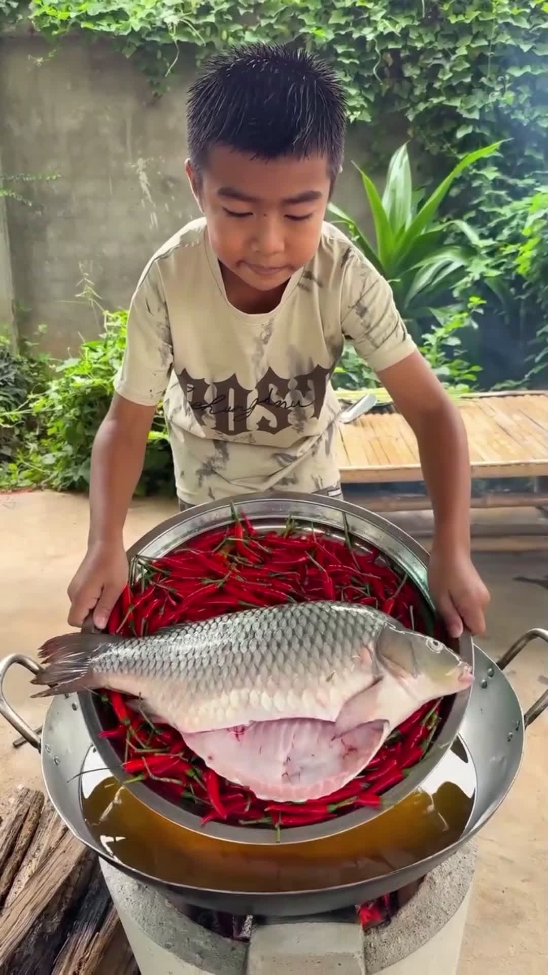 cover for Cooking Fish With Chillies...Smart Boy