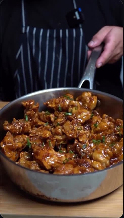 cover for Garlic honey fried chicken #OddlySatisfying #food #foodie #reels #foryou #share #follow #scoopz #explore #dinner #usa #trending