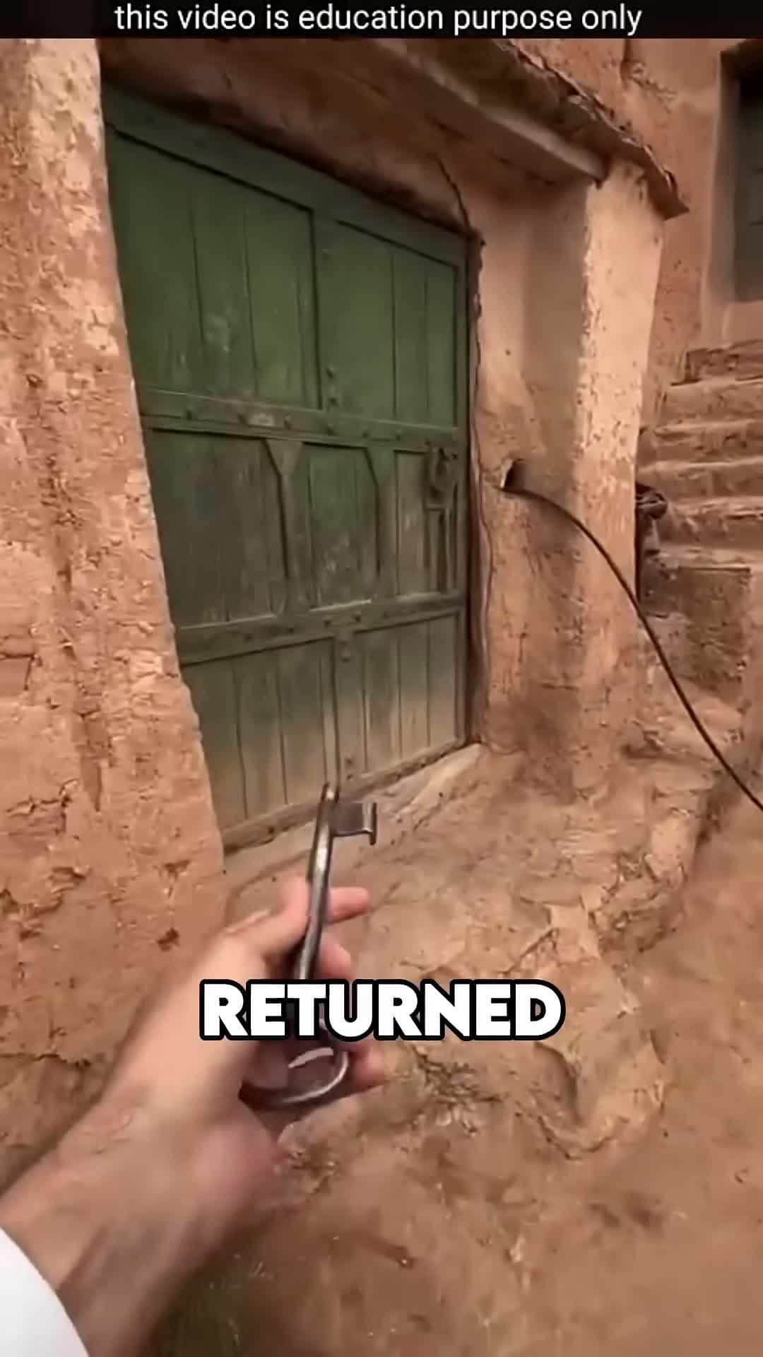 cover for He Returned To His Old House After 10 Years