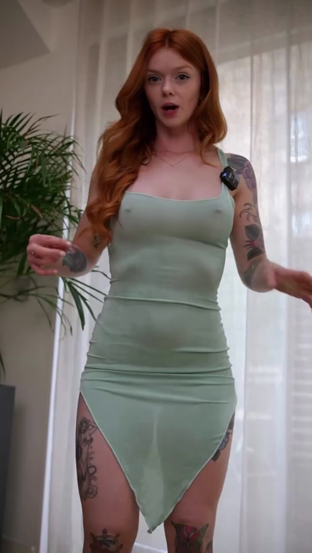 cover for What is happening with this dress? 🤷🏻‍♀️ 