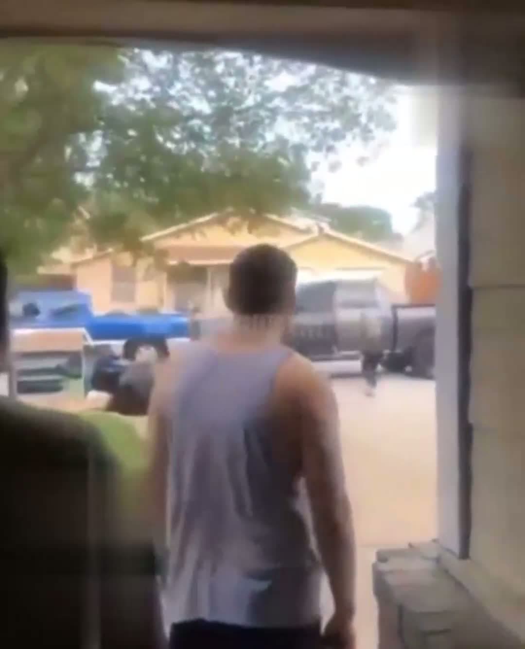 cover for this clip has no context 😭its just crazy 