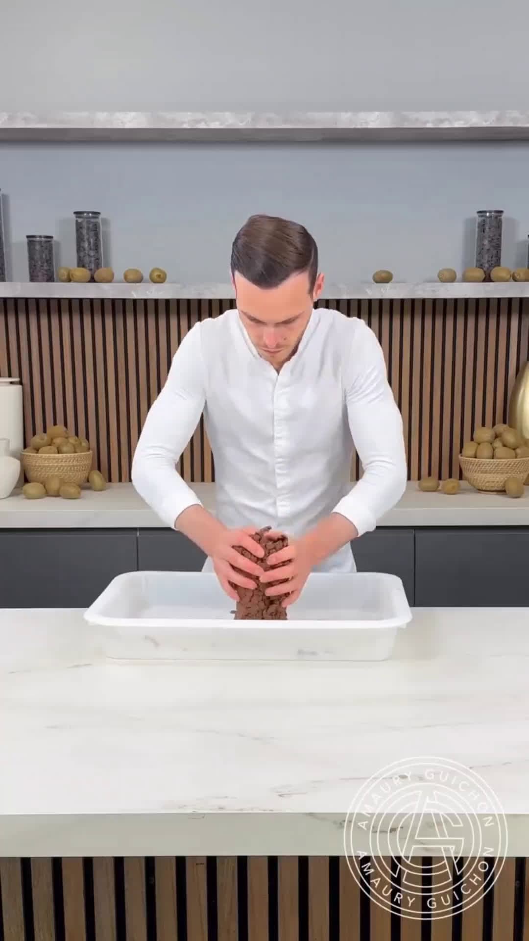 cover for The sweetest bite of kiwi! 🥝When chocolate turns to clay!#amauryguichon #chocolate #kiwi