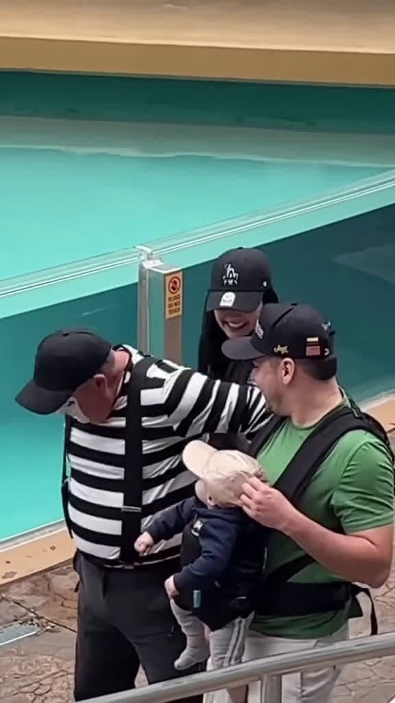 cover for Funny marine clown lol tomthemime tomtheseaworldmime totanthemime thebestoftom thebestofto 41567 #shortvideos