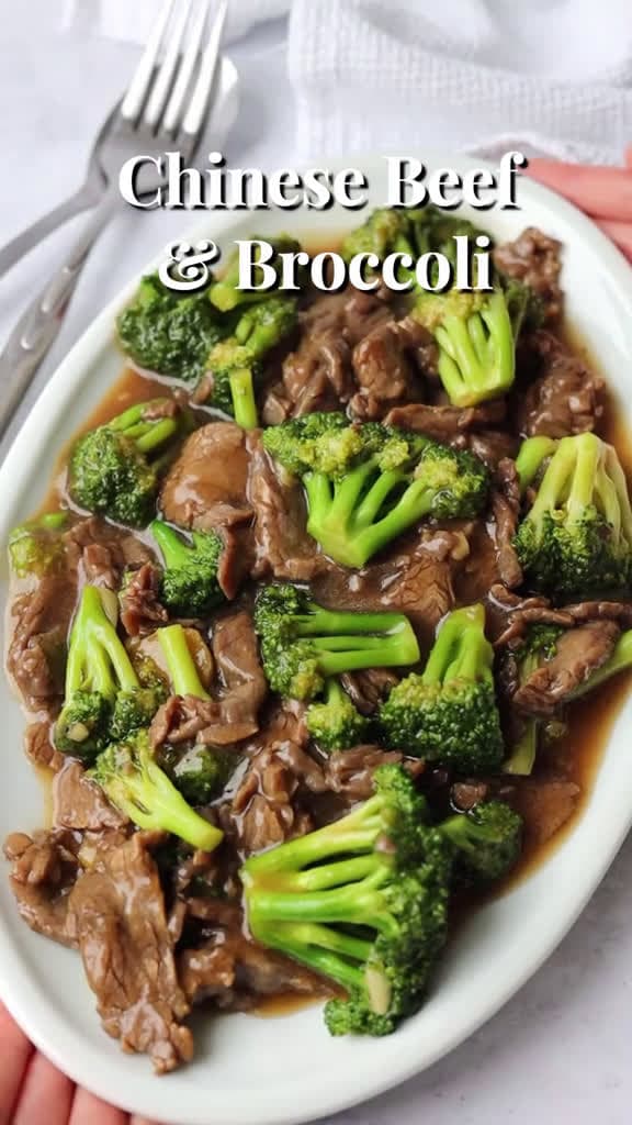 cover for 30-min. Easy Chinese Beef  Broccoli Stir Fry. Recipe link in bio  dinnerrecipe re 81797 #nicevideo