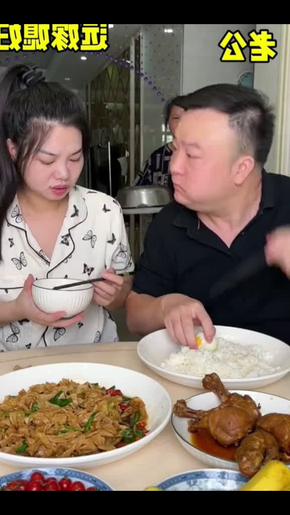 cover for foodtiktok mukbang amsr food 37134 #ilovescoopz
