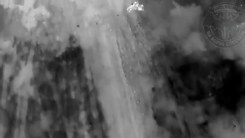 cover for Incredible tech on the battlefield: Russian drone with thermal vision takes aim 🎯 #Drones #MilitaryTech #ThermalVision