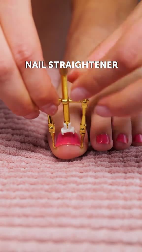 cover for It’s not too late for your summer glow up if you start using these hacks 😈 #beauty #selfcare #hygiene #hacks #tips #summerglowup #fyp  created by 5-Minute Crafts with Zeca Zilocchi’s Girl On Fire