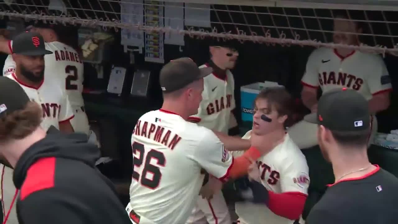cover for Drew Gilbert ignites the Giants' playoff push! ⚾🔥 #MLBHighlights #Giants #WildcardRace