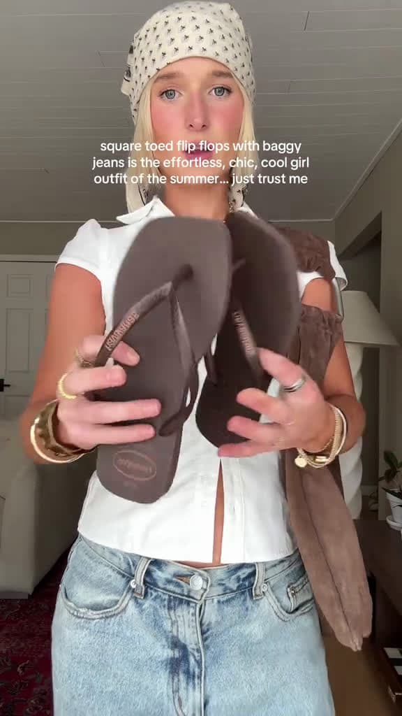 cover for Effortless Summer Style: Flip Flops & Baggy Jeans