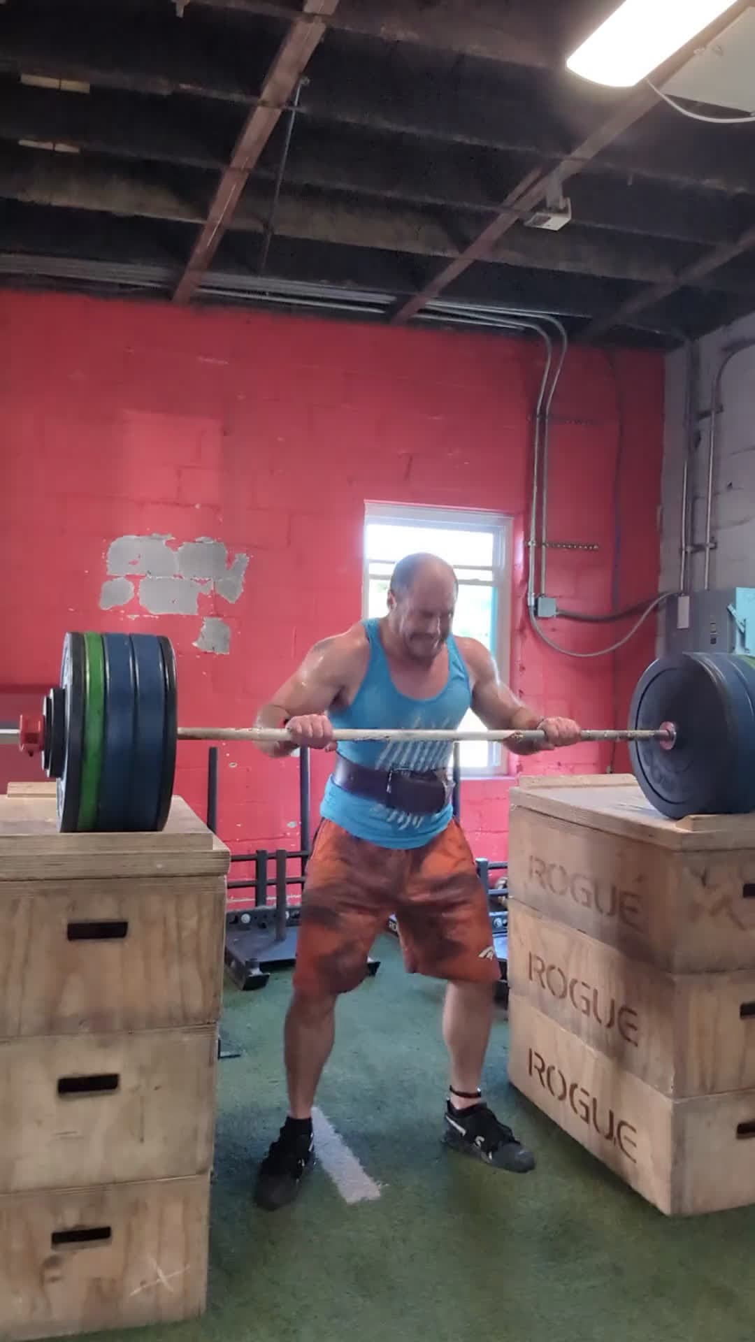 cover for 340 for 15x1 - crushing the last two sets combined 💪🔥 #StrengthTraining #Powerlifting #GymMotivation #LastTwoSets