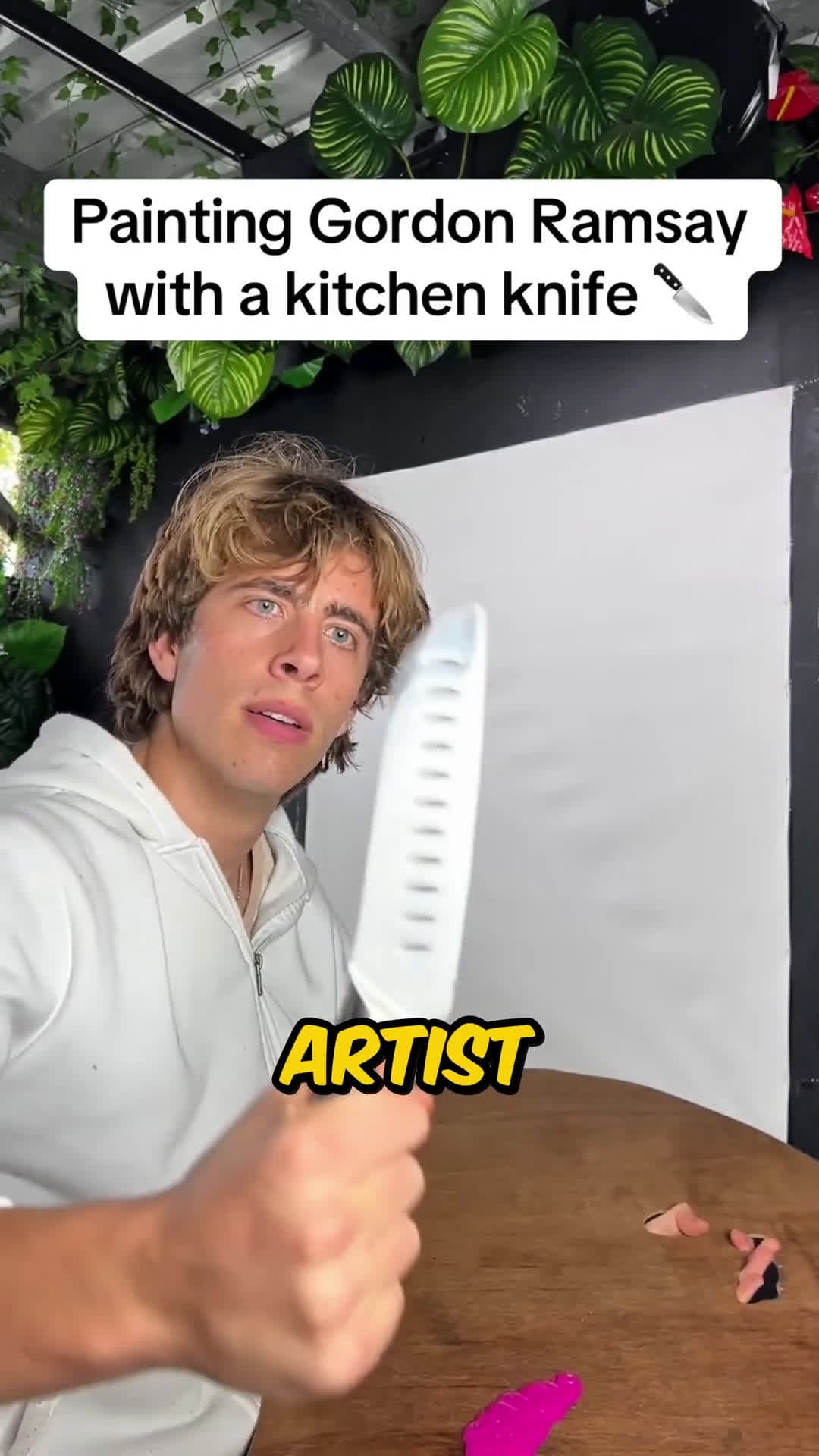 cover for Artist paints Famous Celebrity with unique tools