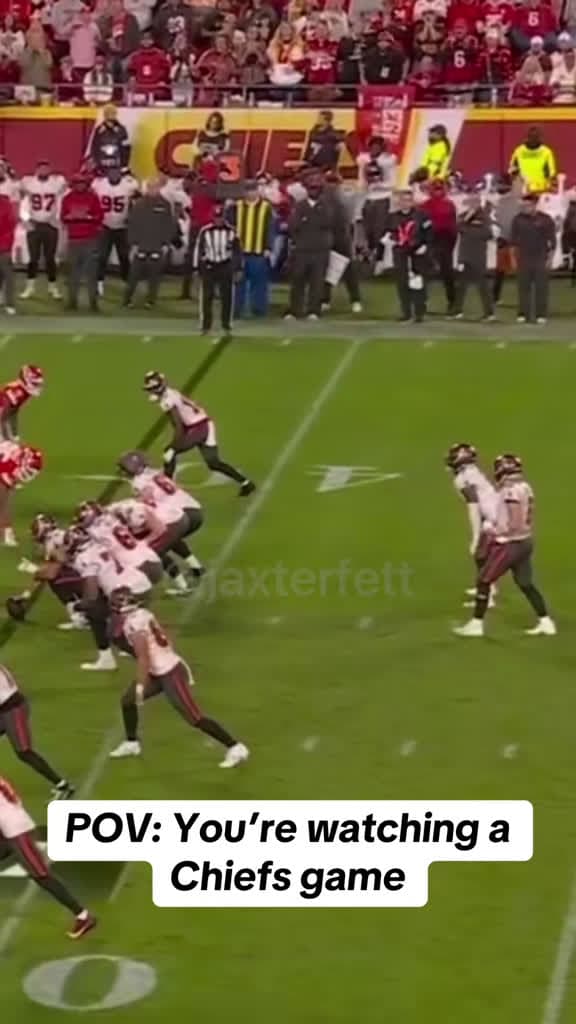 cover for Epic Chiefs vs Buccaneers showdown! Brady vs Mahomes, defense vs offense—every play was 🔥 #ChiefsVsBuccaneers #NFL #SuperBowlRematch