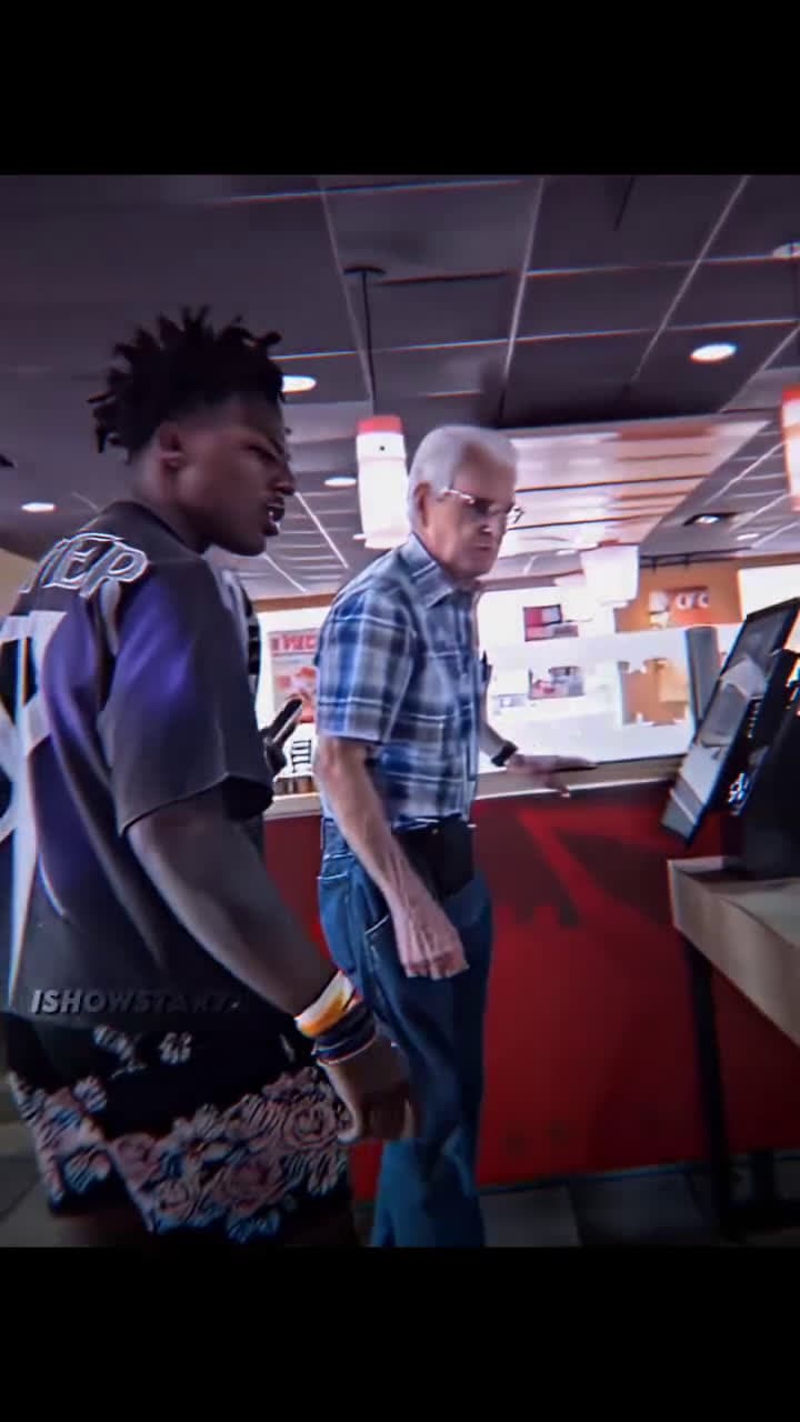 cover for ShowSpeed helps an old man at KFC #SpreadTheLove#ThePawfectMoment