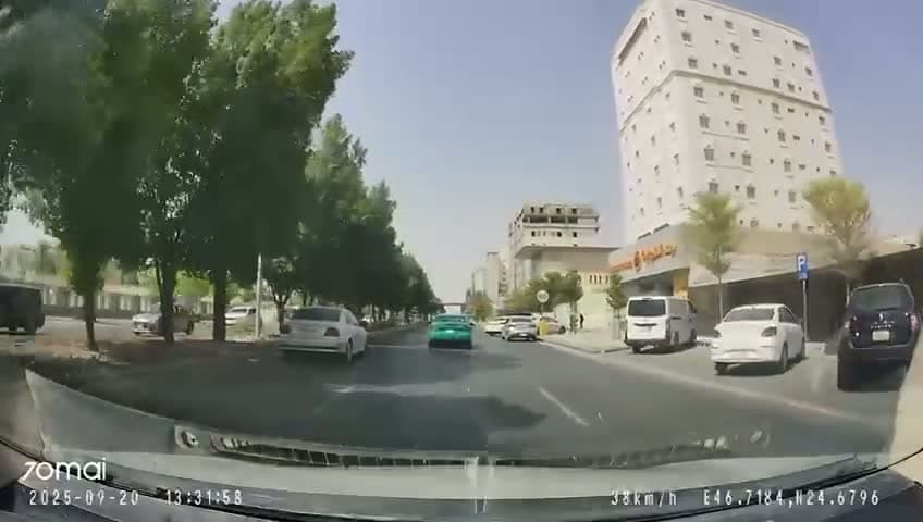 cover for Caught on camera: What happens when the light turns red? 🚦 #TrafficFails #RedLight #UnexpectedMoment