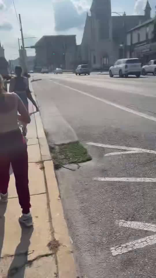 cover for how you run up and got your ass handed to uuu👏🏾👏🏾