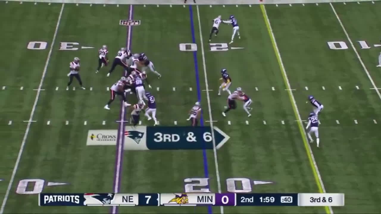 cover for Undrafted WR Efton Chism III breaks multiple tackles to convert on third down, then walks into the end zone for a TD. 6-6, 71 yards in the first half 🏈 #EftonChismIII #Patriots #NFLHighlights #Undrafted