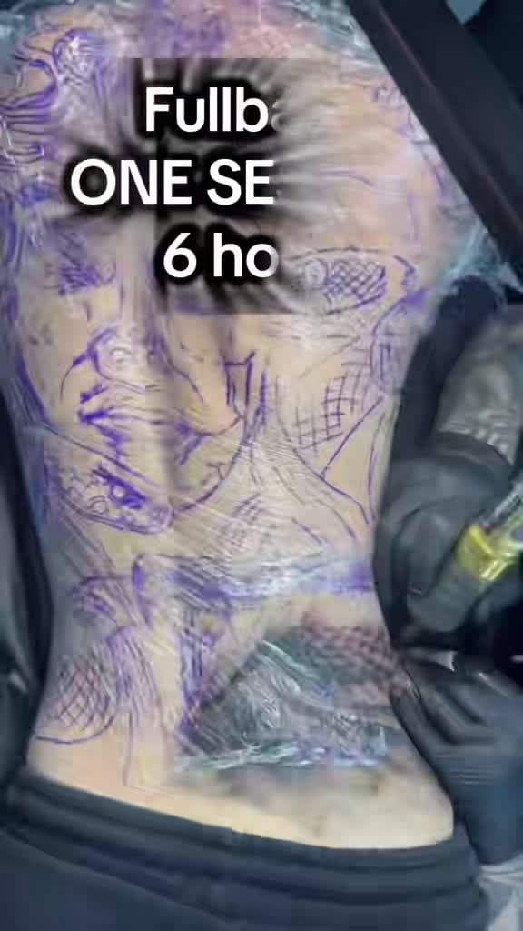 cover for 6 hours for a full back tattoo, shown in just 30 seconds! Would you sit for this masterpiece? 🖤 #tattooart #fullbacktattoo #realismtattoo #tattoolife