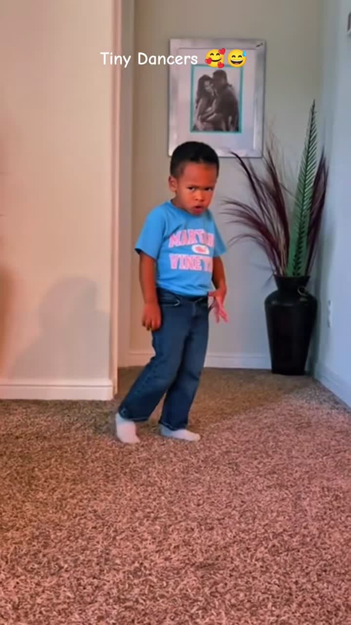 cover for Baby funny dancing kids