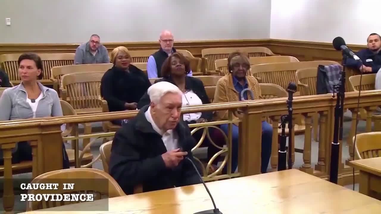 cover for Judge goes above and beyond to help a struggling dad 🙌 #Kindness #Justice #Heartwarming