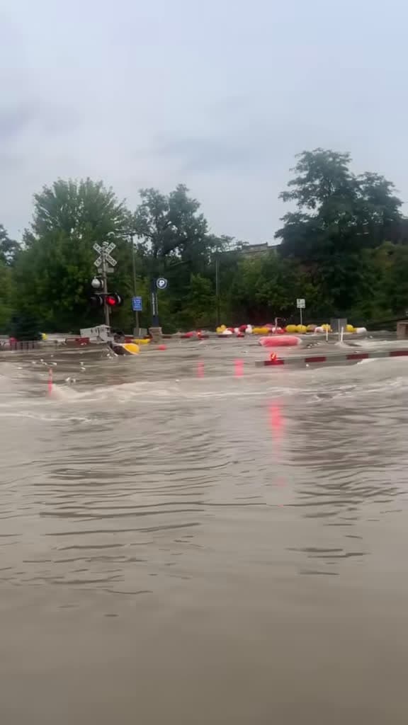 cover for The Tosa flood of 2025: Milwaukee-area underwater as relentless rain continues—floodwaters rise and more storms loom 🌊💧 #Milwaukee #Flood #Rain #Wisconsin #BreakingNews