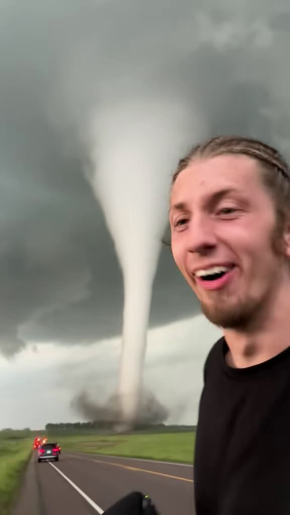 cover for Nature’s beauty meets raw power ⚡️ #stormchasers #tornado #nature