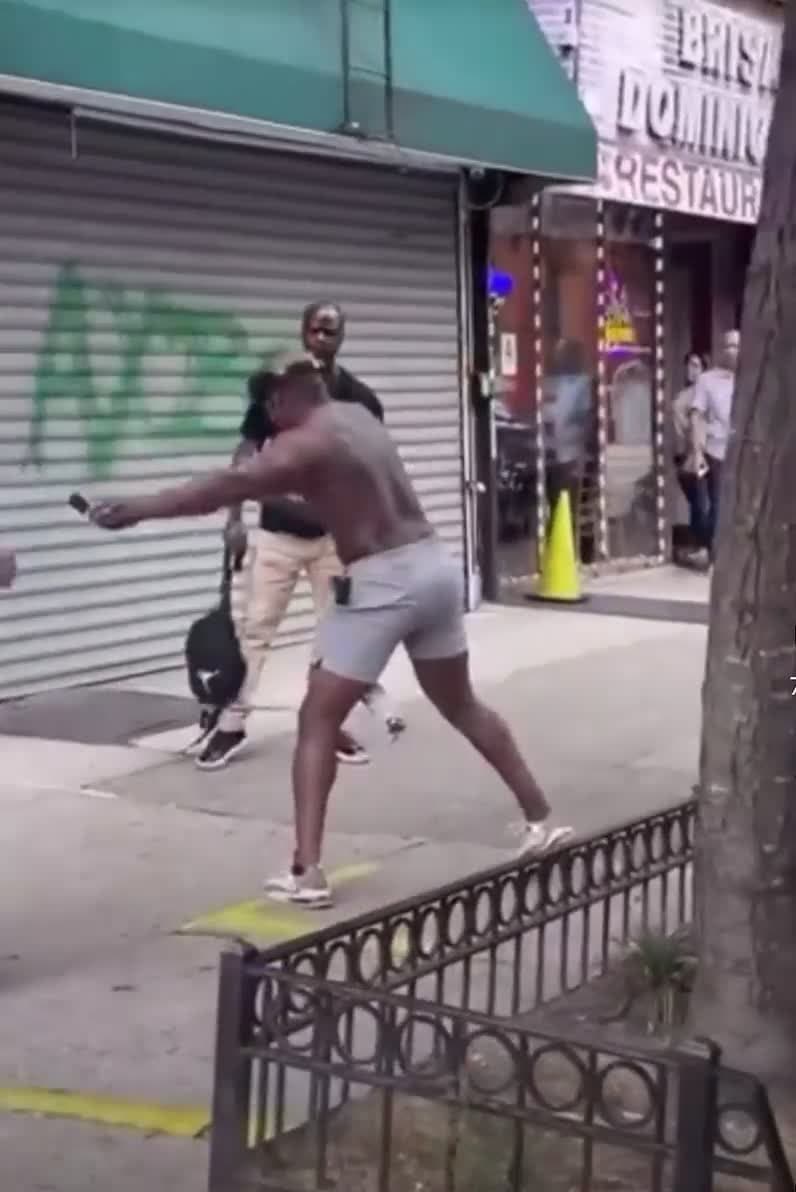 cover for Man that fights like a ninja turtle round kicks dude and knocks him out!!  #fightcam  #fight  #hood # #ufc  #boxing  #fights  #fyp  #foryourpage  #share  #reels