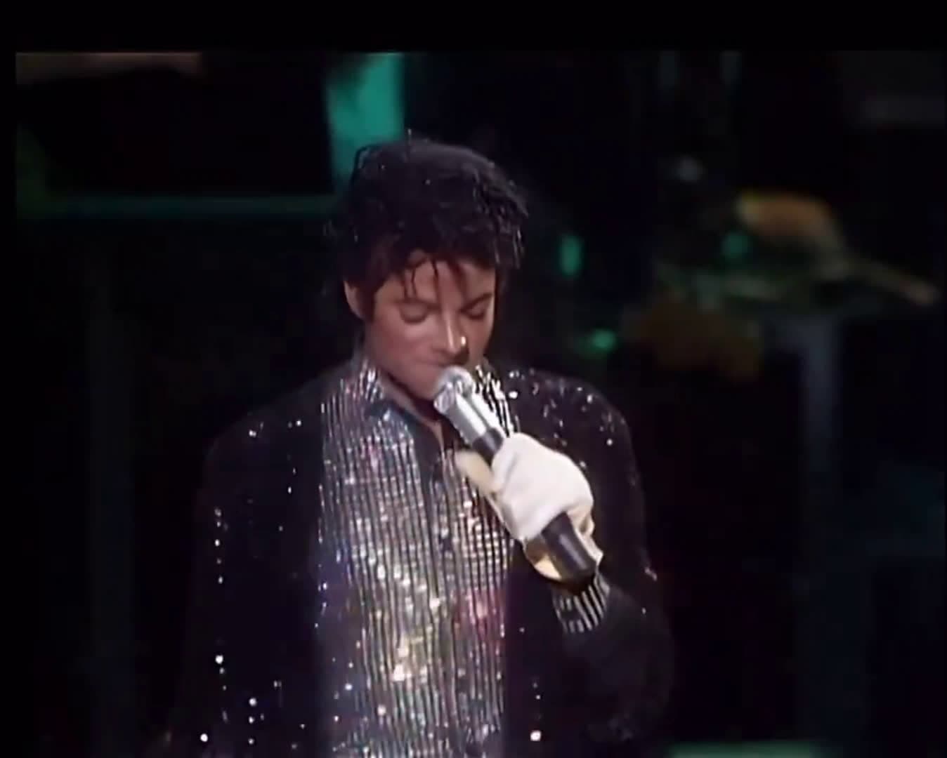 cover for Michael Jackson Billie Jean at Motown 25. (1983) Happy Birthday MJ 🎈🕊️ #fyp #foryoupage #crazy #world #foryourpage #explore #fight #funny #fightcam #viral #hood #explorepage #ko
