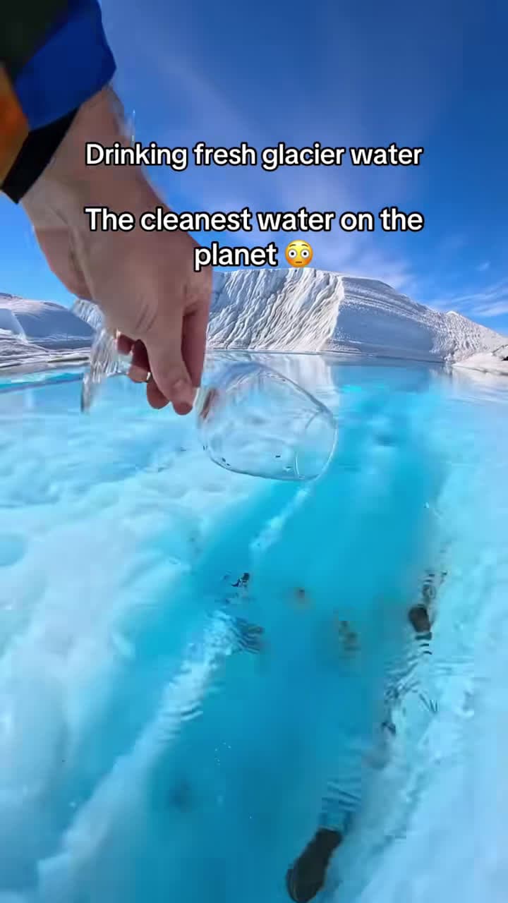 cover for #OddlySatisfying #ocean #northsea #job #ice #nature #water