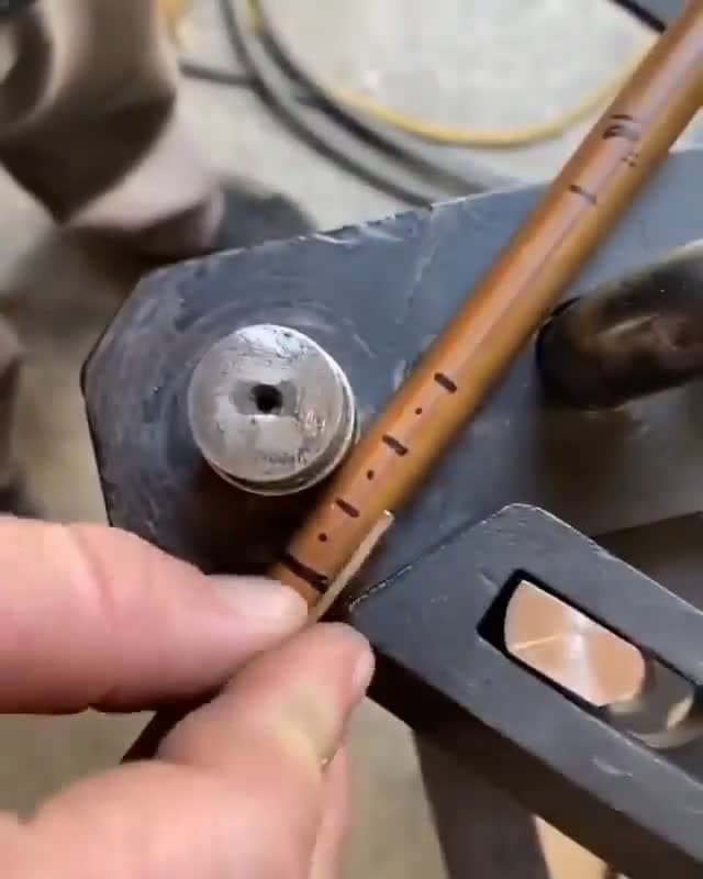 cover for Bending some 12 655 bronze on a Hossfeld Bender over at ! The marks are to map out the initial bend because I didnt have extra material for a test bend Nice work! Whats the la