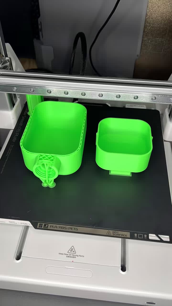 cover for Hydration + treats in one clever dog bowl 🐶✨ Perfect for water and snacks. #DogGadget #3DPrinted #PetCare #Dogs